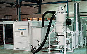 Foto einer Container-Waffelboden-Strahlanlage